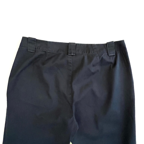 Ralph Lauren Women's Blue Capri Lightweight Pants Size 8P - Picture 9 of 12
